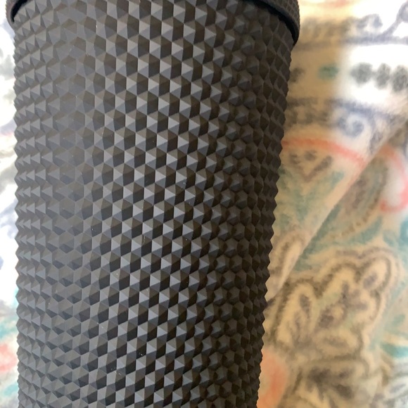 Starbucks Matte black studded Venti cold cup. Starbucks flat black studded cup - Picture 7 of 12
